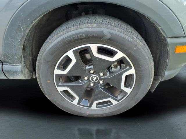 Used 2022 Ford Bronco Sport Outer Banks AWD/4WD image 17