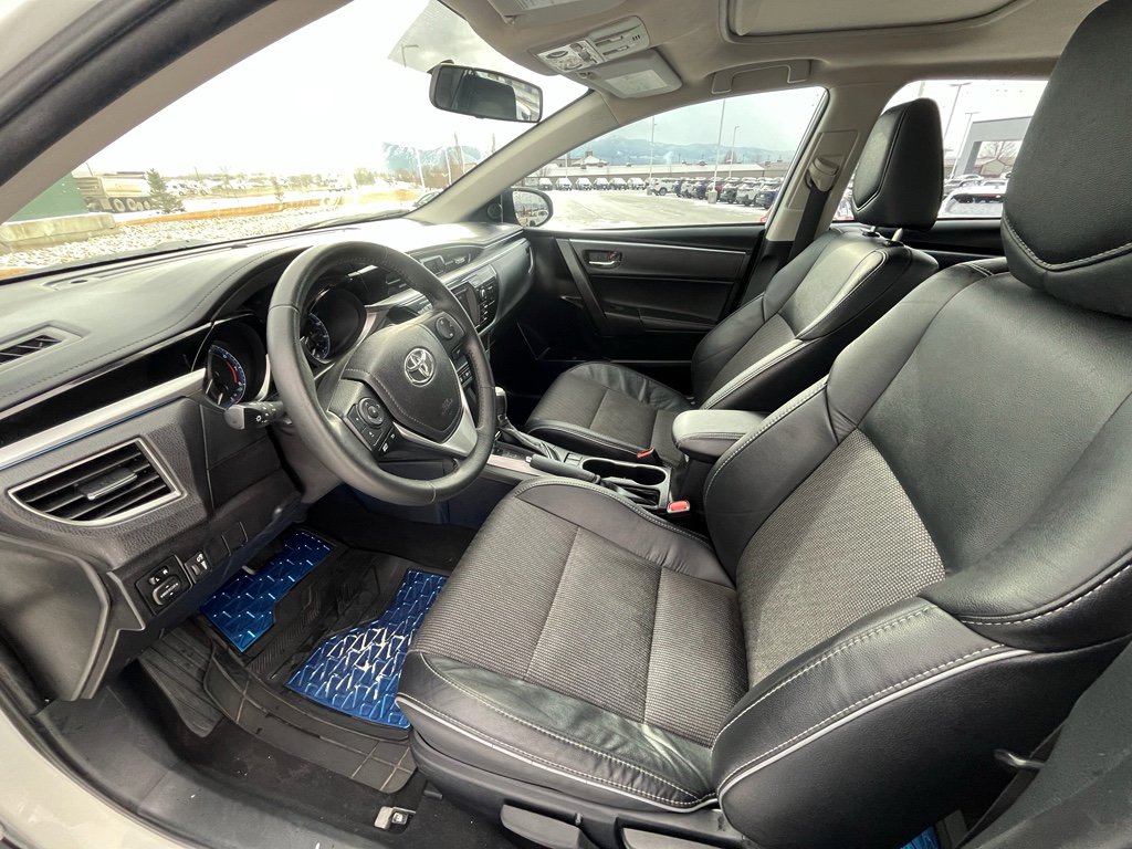 Used 2015 Toyota Corolla S image 12