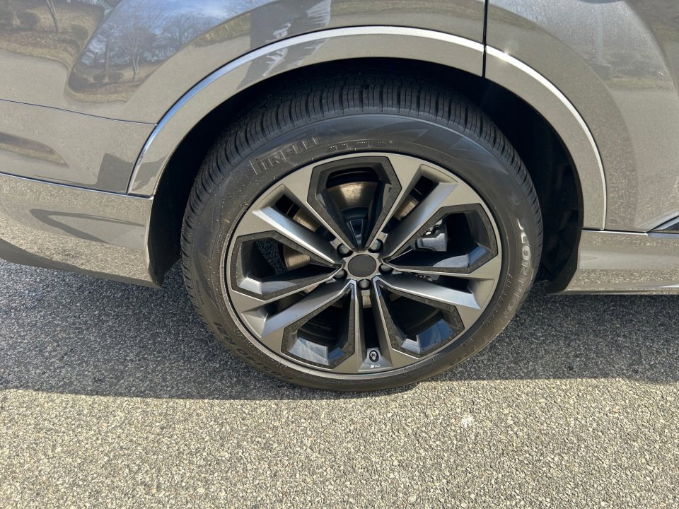 New 2026 Audi Q7 3.0T Premium Plus image 23