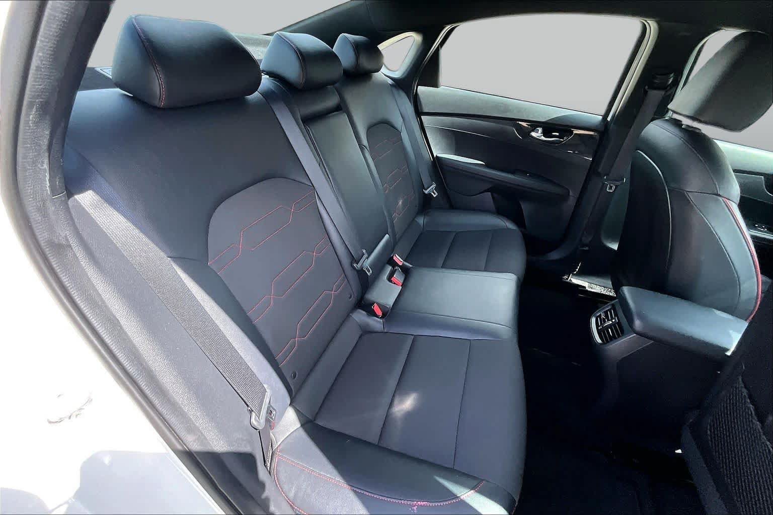 Used 2021 Kia Forte GT w/ GT2 Package FWD image 19