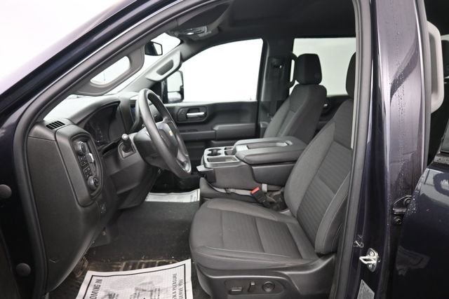 Used 2024 Chevrolet Silverado 2500 Custom w/ Custom Value Package AWD/4WD image 6