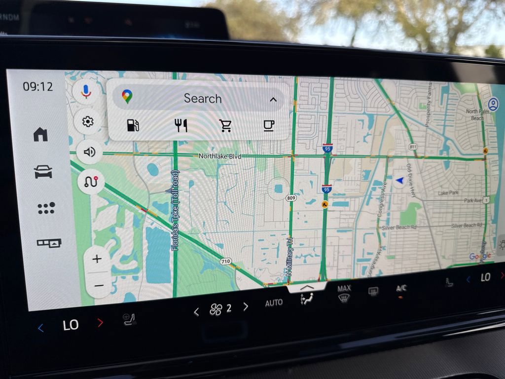 New 2025 Ford Expedition Max Active image 9