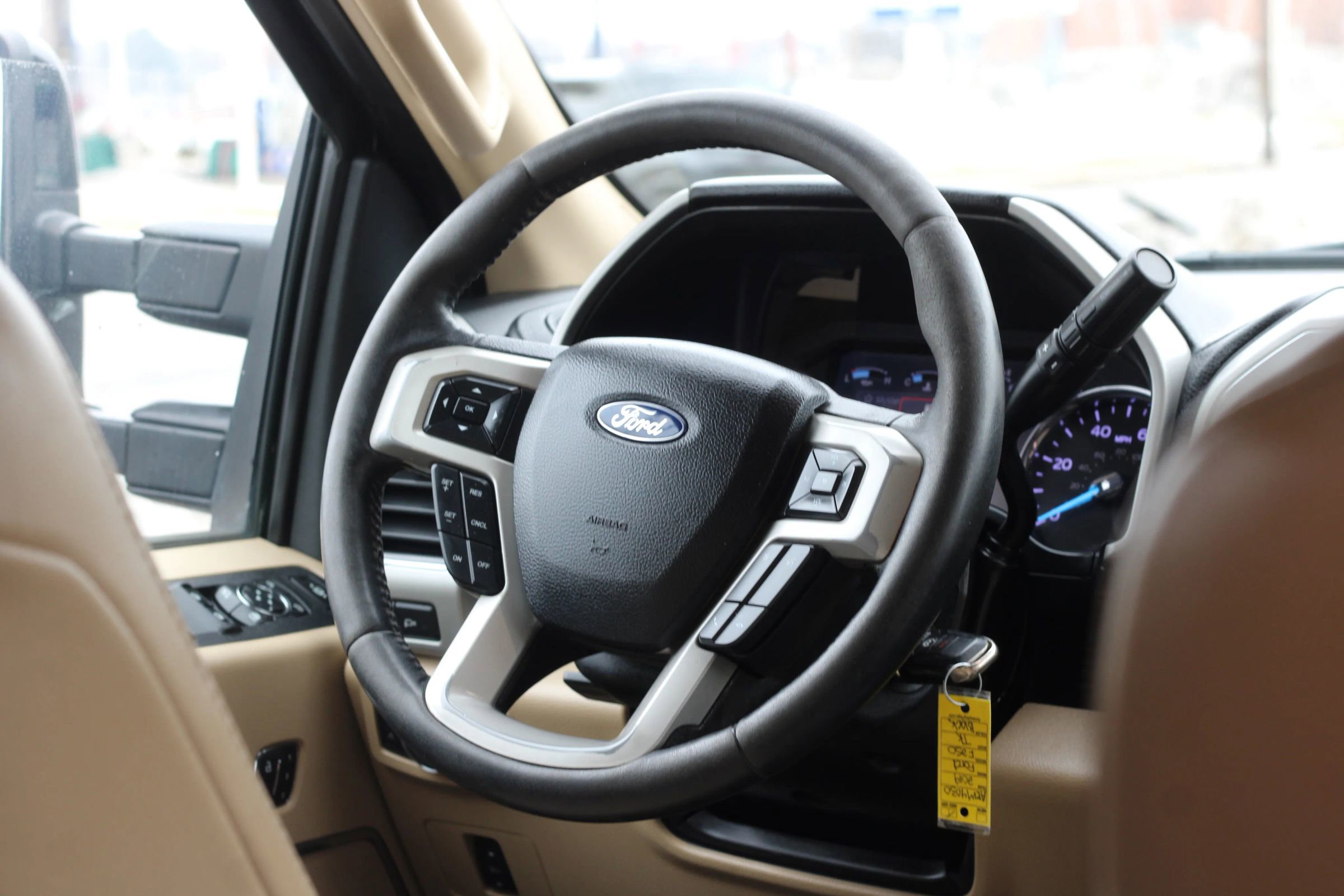 Used 2019 Ford F250 Lariat w/ Lariat Value Package image 14