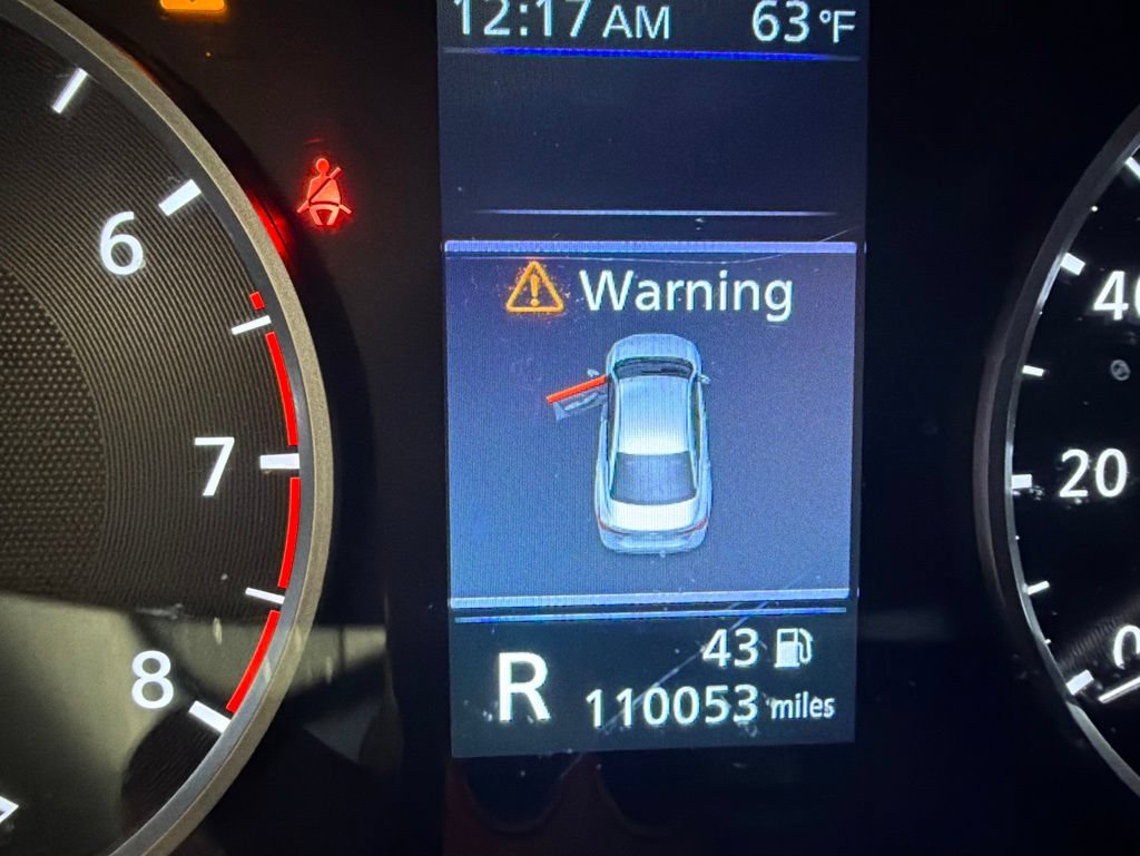 Used 2024 Nissan Sentra S FWD image 21