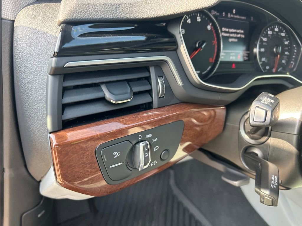 Used 2023 Audi A4 2.0T Premium w/ Convenience Package image 54