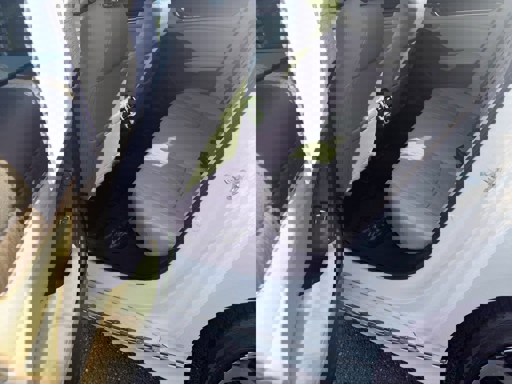 Used 2022 Honda Accord Touring image 14