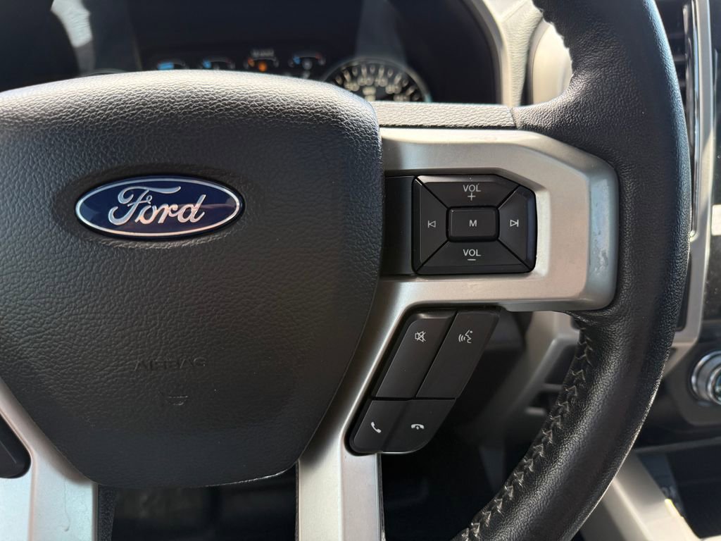 Used 2020 Ford F150 Lariat w/ Equipment Group 502A Luxury AWD/4WD image 38