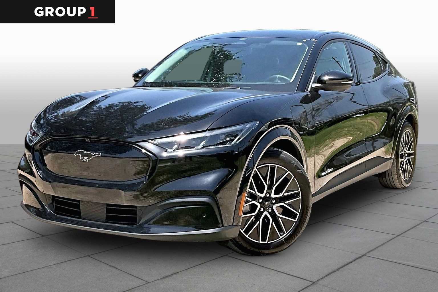 Used 2025 Ford Mustang Mach-E Premium RWD image 1
