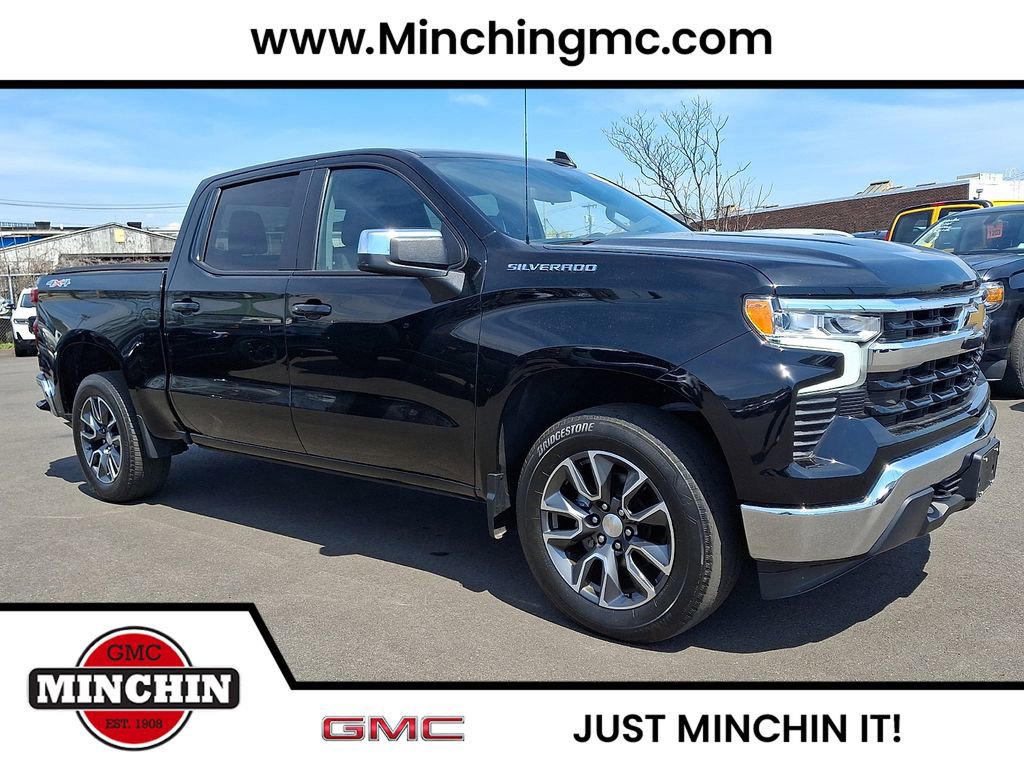 Used 2023 Chevrolet Suburban Premier AWD/4WD image 1