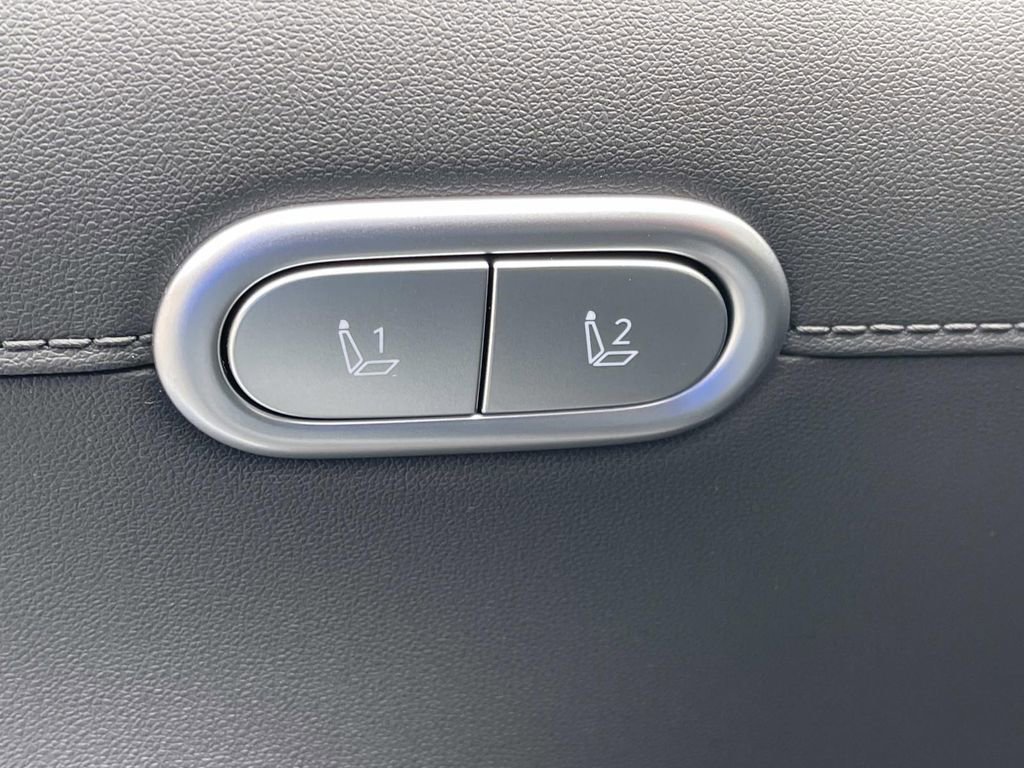 New 2026 Hyundai Palisade Limited image 25