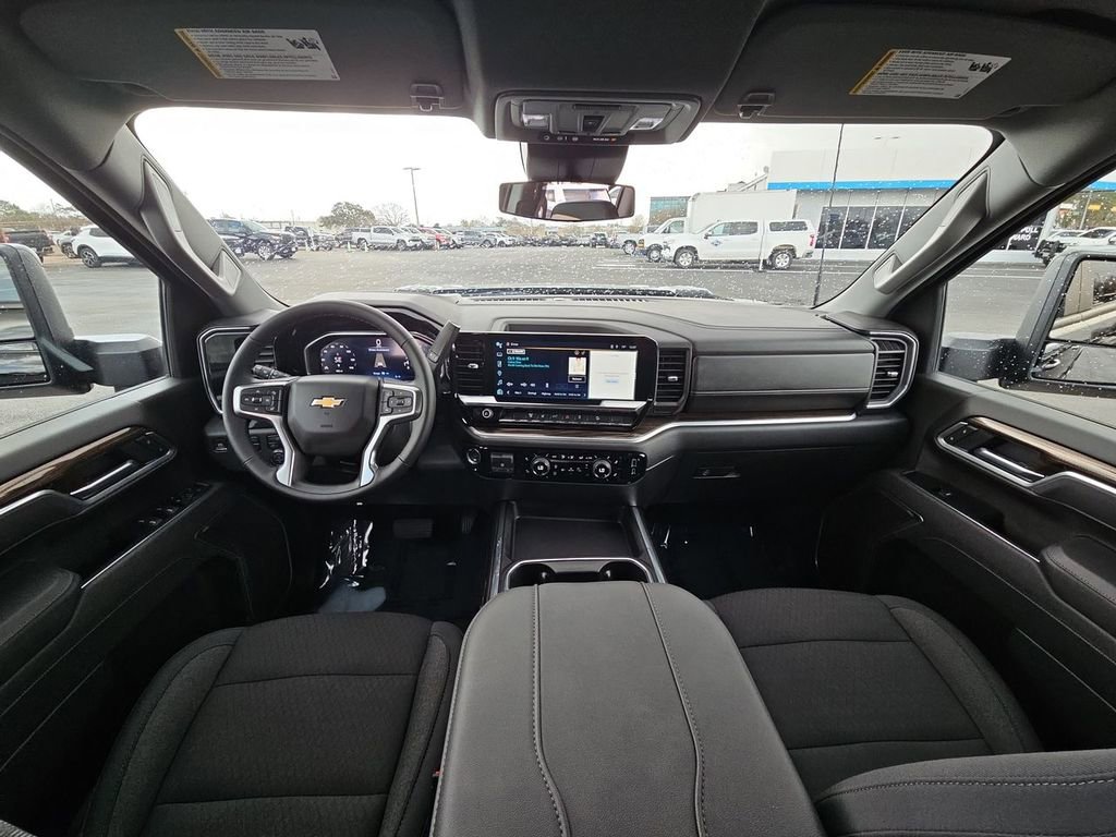 Certified 2026 Chevrolet Silverado 2500 LT w/ Convenience Package image 10