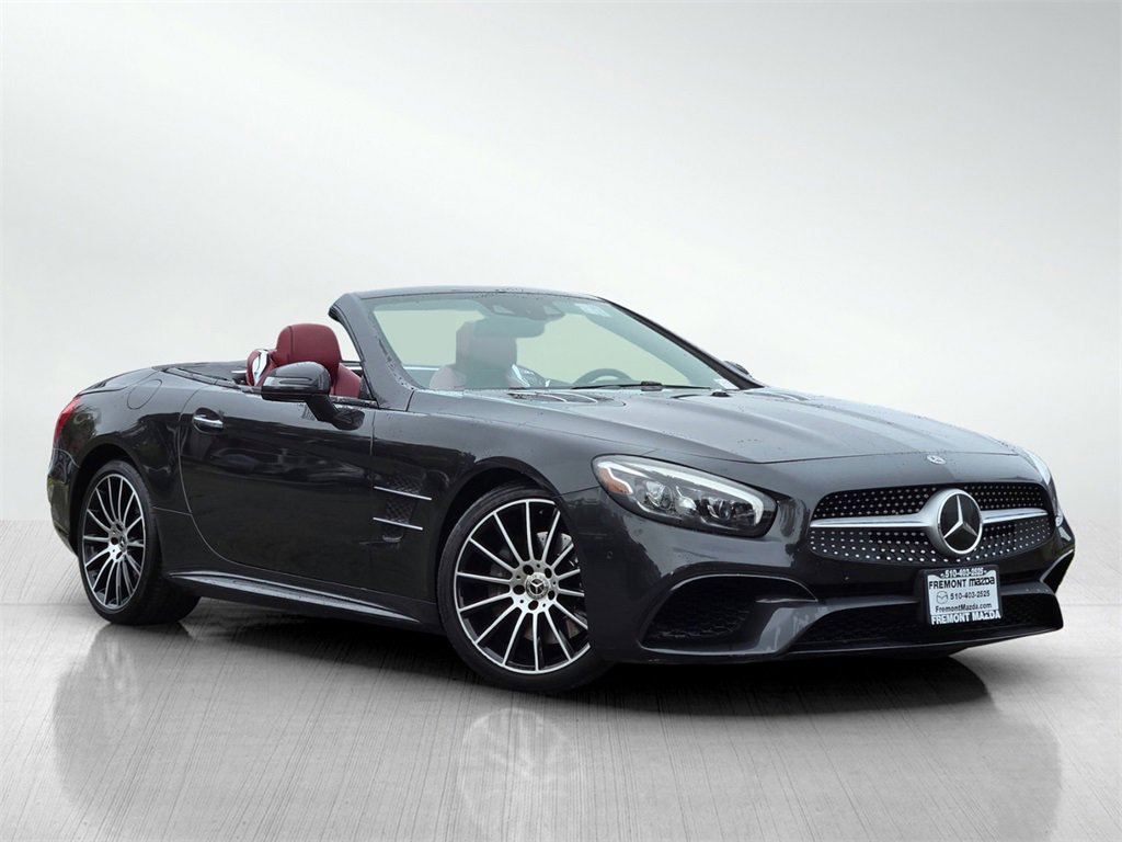 Used 2019 Mercedes-Benz SL 550 image 2
