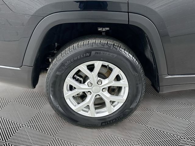 Used 2023 Jeep Grand Cherokee L Limited image 27