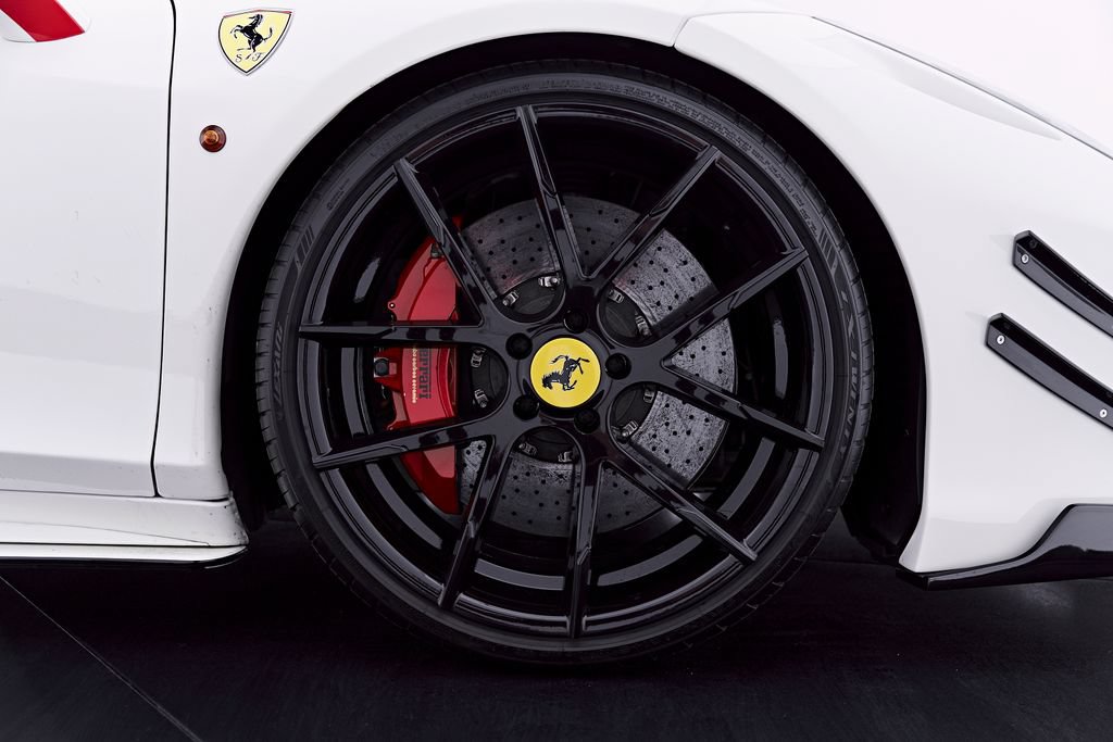 Used 2014 Ferrari 458 Spider RWD image 52
