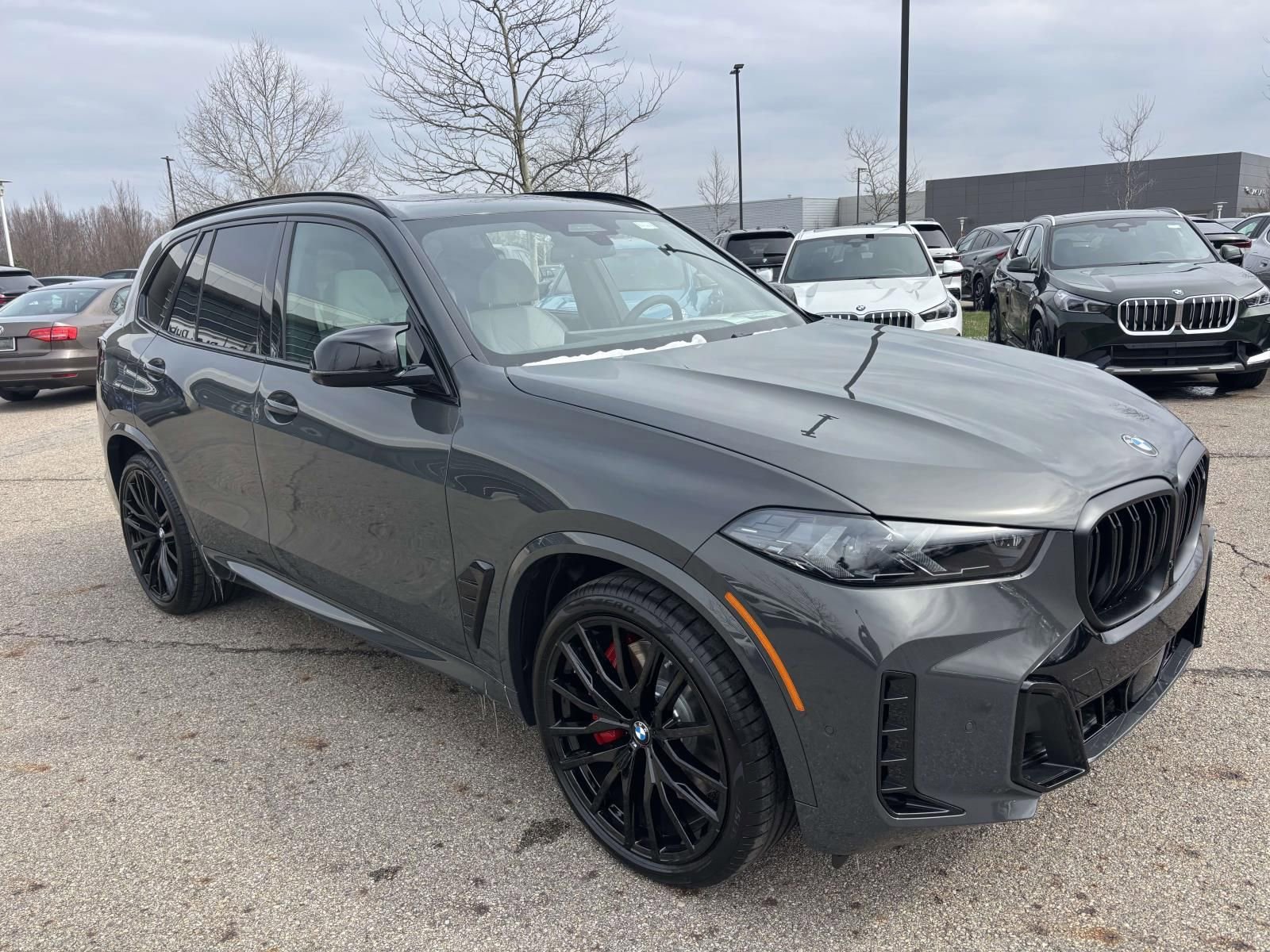 New 2026 BMW X5 M60i AWD/4WD image 3