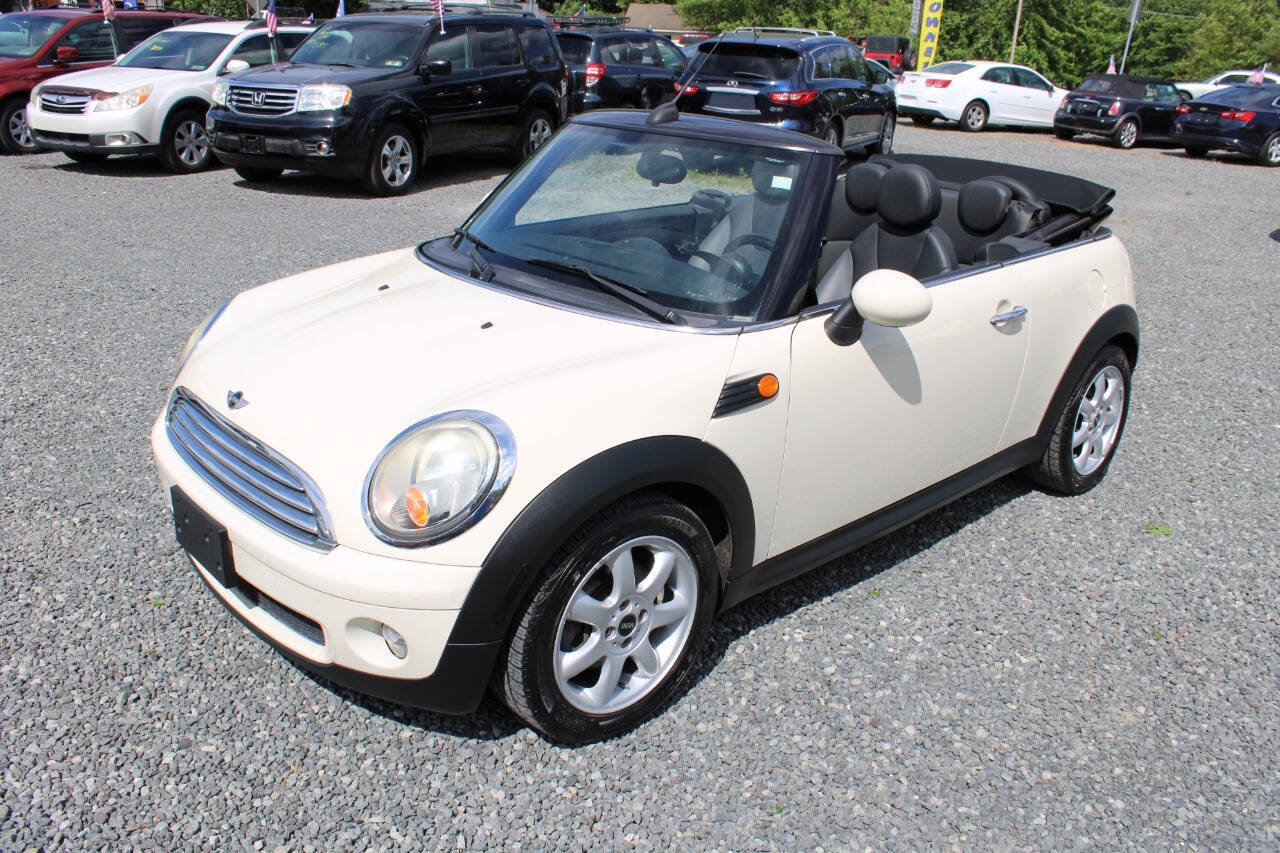 Used 2009 MINI Cooper Convertible FWD image 2