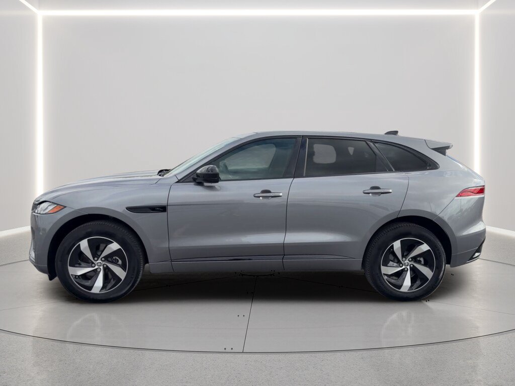 Used 2025 Jaguar F-PACE R-Dynamic S AWD/4WD image 40