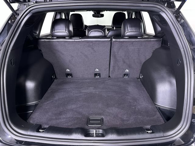 Used 2024 Jeep Compass Limited image 27