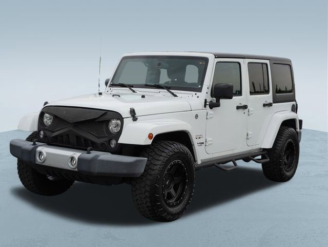 Used 2018 Jeep Wrangler Unlimited Sahara AWD/4WD image 3
