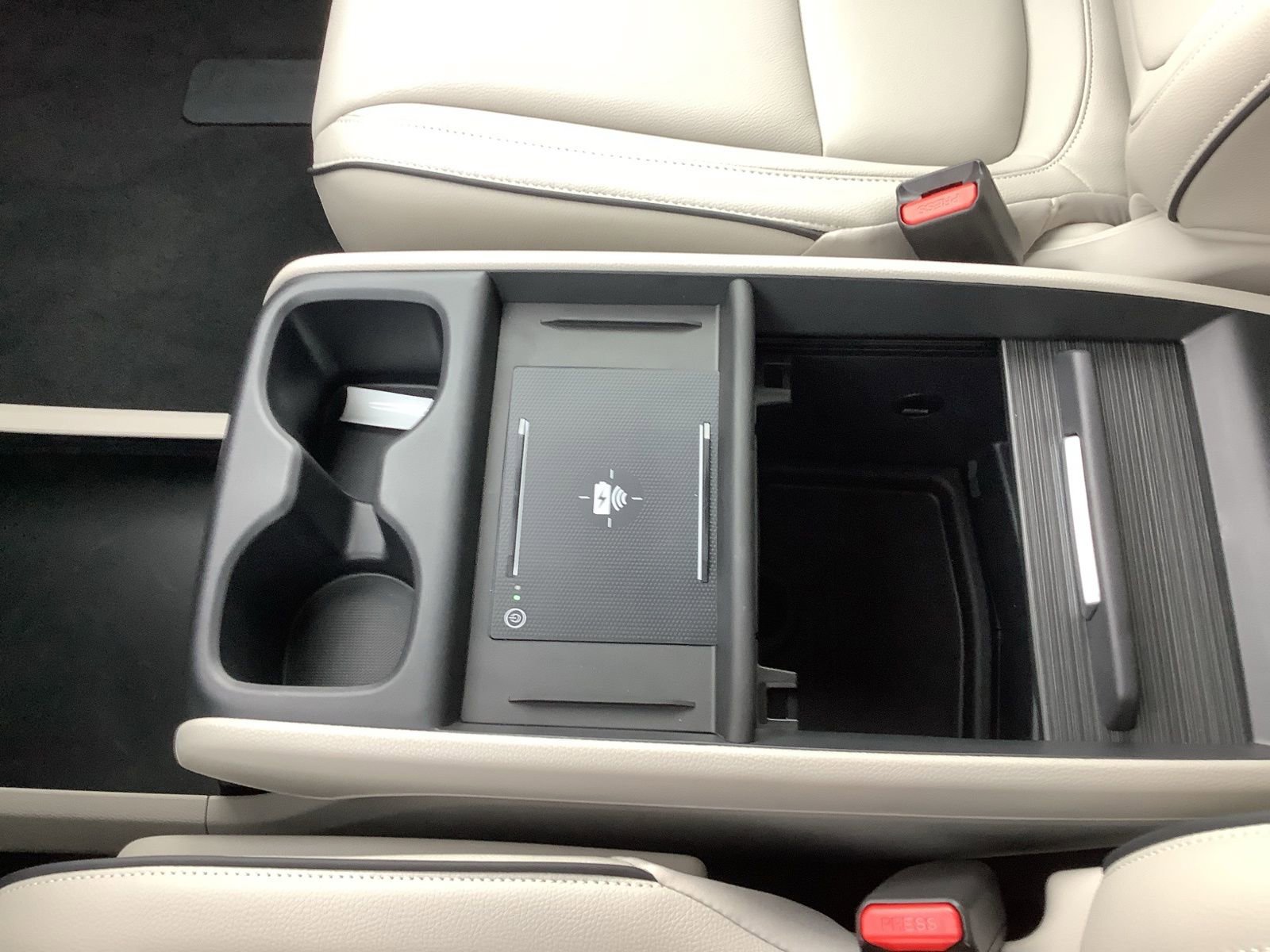 New 2026 Honda Odyssey Touring image 18