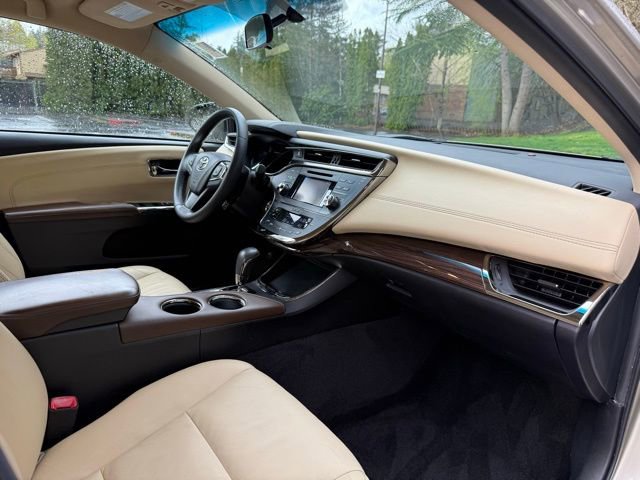Used 2014 Toyota Avalon XLE FWD image 10