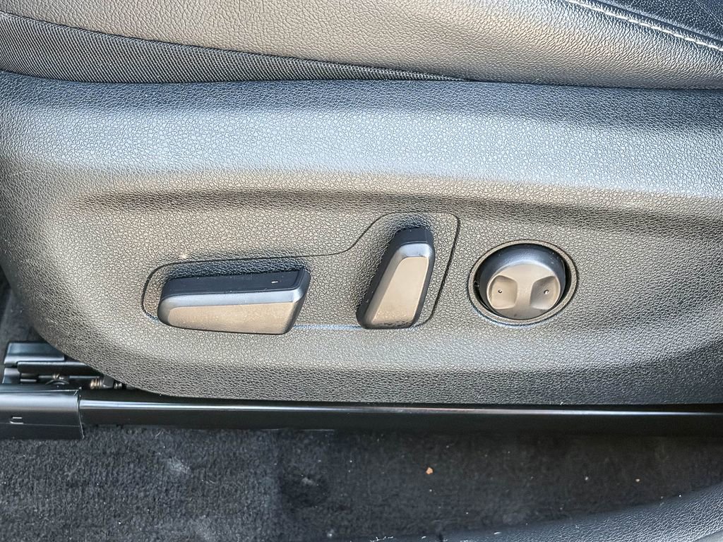 Used 2022 Kia Niro EX image 49