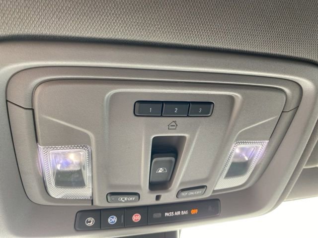 Used 2020 GMC Sierra 1500 SLT w/ SLT Premium Plus Package image 29