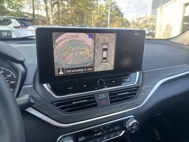 Used 2025 Nissan Altima 2.5 SL FWD image 22
