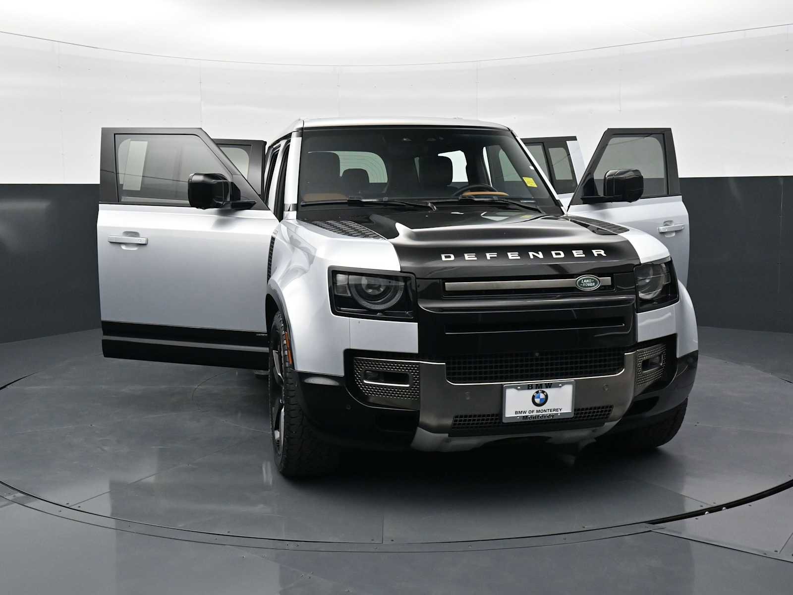 Used 2022 Land Rover Defender 110 X image 33