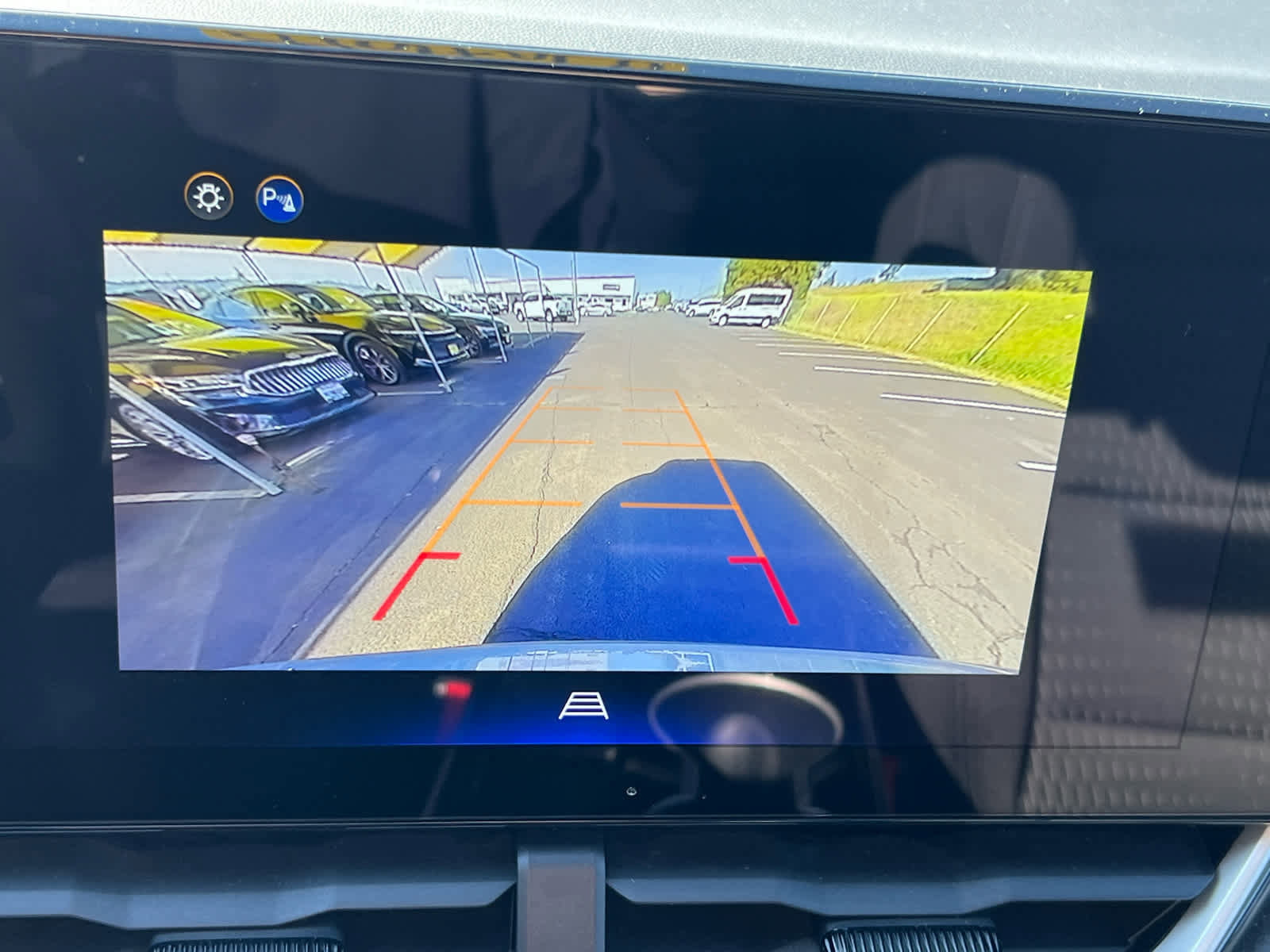 Used 2025 Chevrolet Equinox LT image 18