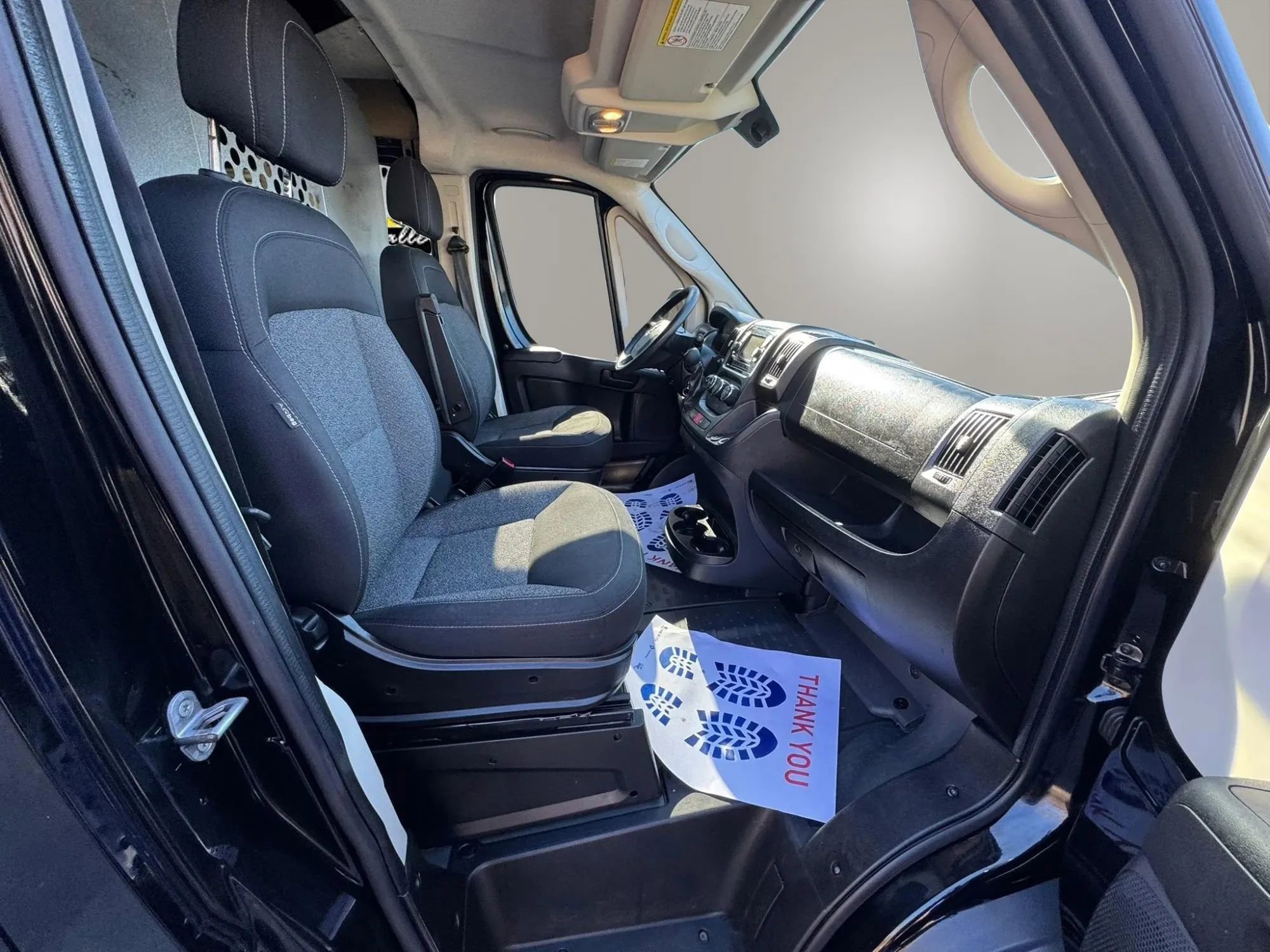 Used 2018 RAM ProMaster 2500 w/ Interior Convenience Group image 16