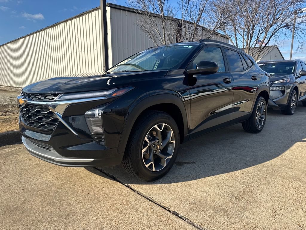 Used 2024 Chevrolet Trax LT