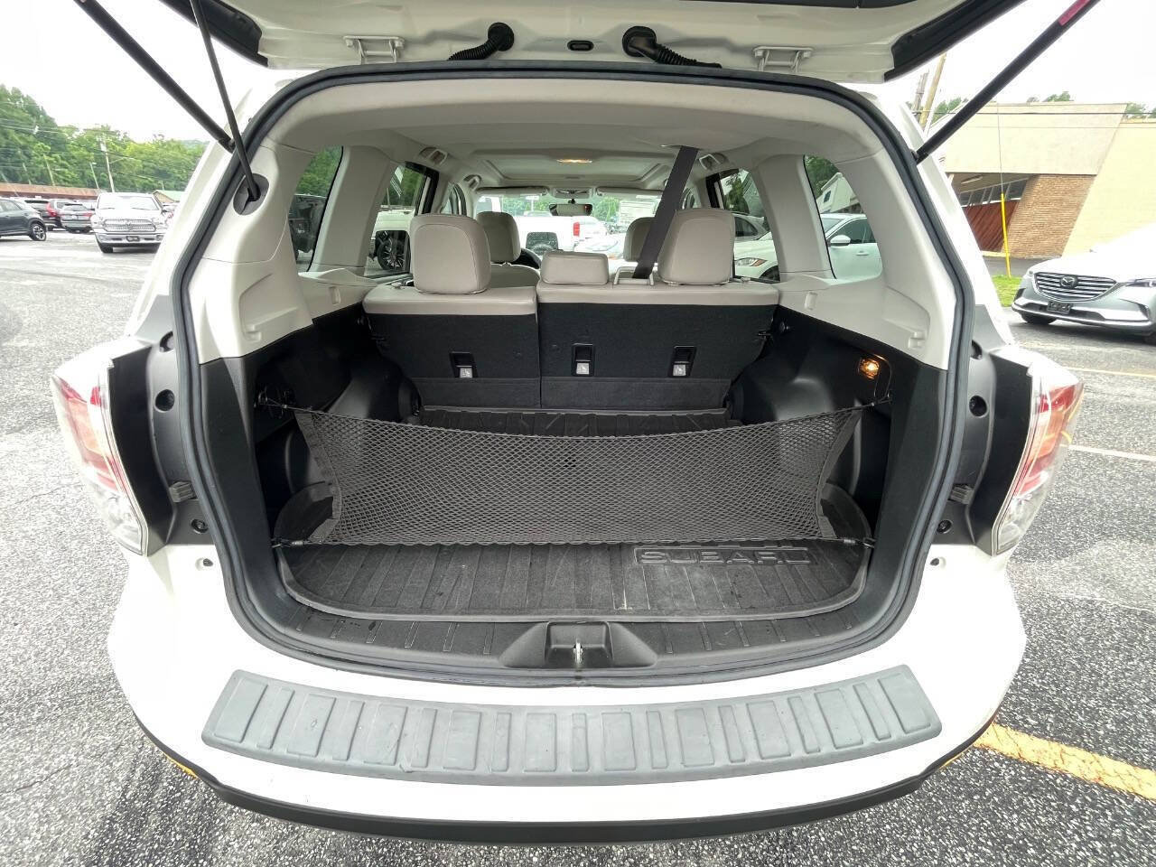 Used 2017 Subaru Forester 2.5i Limited w/ Popular Package #1 AWD/4WD image 15