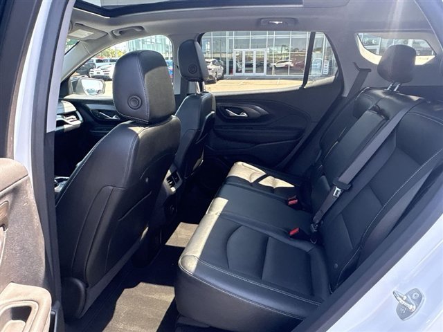 Certified 2023 GMC Terrain SLT w/ Infotainment Package II AWD/4WD image 26