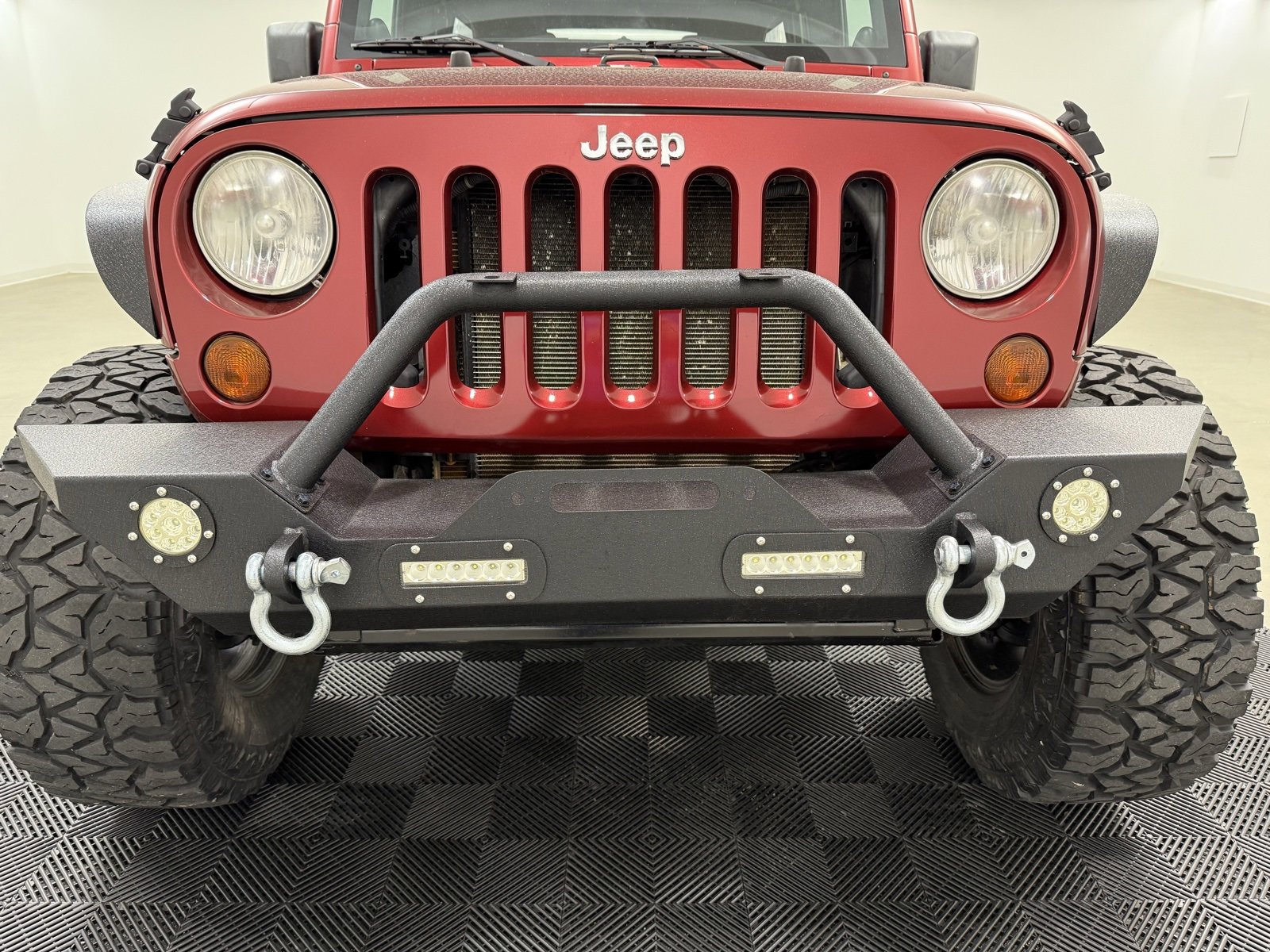 Used 2012 Jeep Wrangler Unlimited Rubicon w/ Connectivity Group image 11