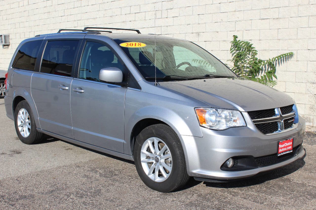 Used 2018 Dodge Grand Caravan SXT image 7