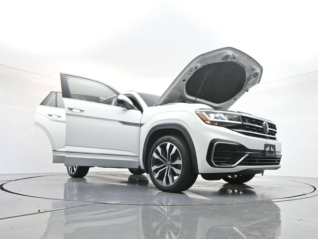 Used 2022 Volkswagen Atlas Cross Sport SEL Premium R-Line AWD/4WD image 36