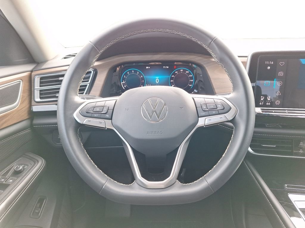 Used 2024 Volkswagen Atlas SE image 13