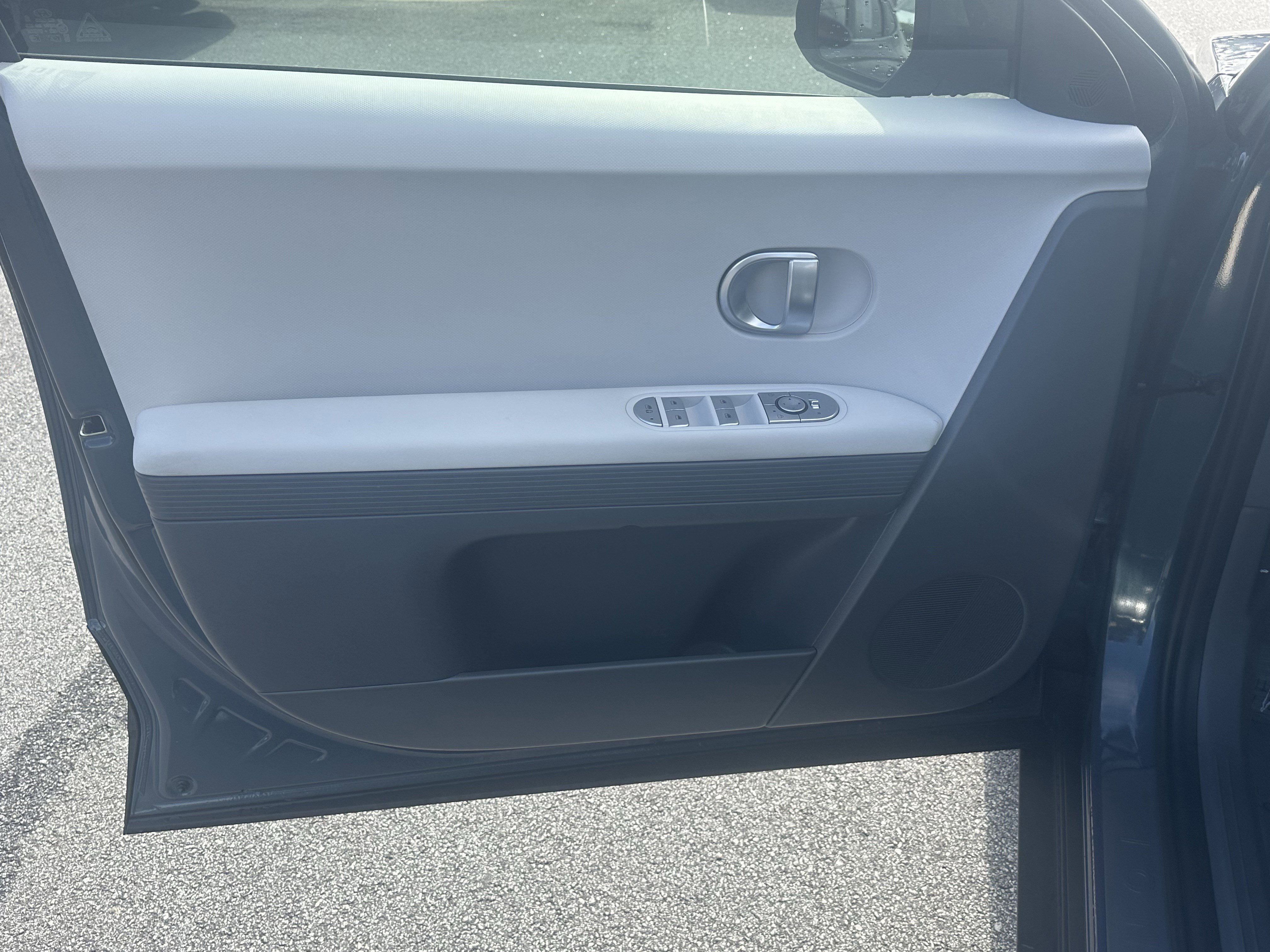 Used 2024 Hyundai Ioniq 5 SEL RWD image 10