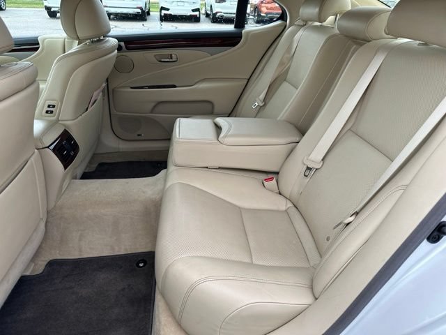 Used 2017 Lexus LS 460 L RWD image 22