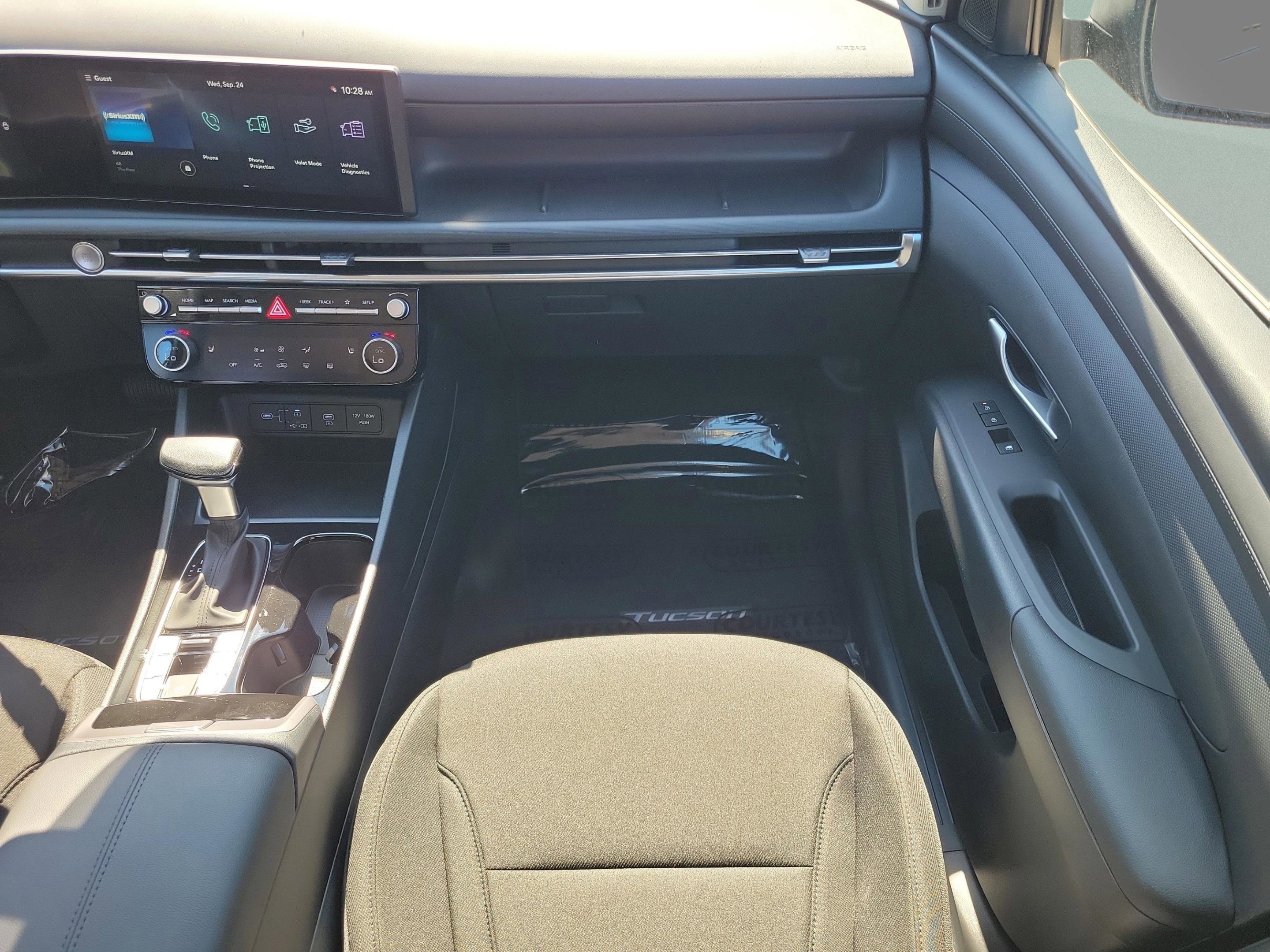 New 2026 Hyundai Tucson SEL image 13