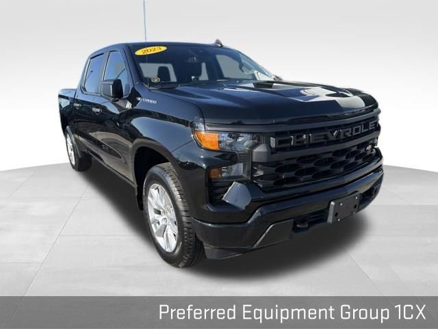 Used 2023 Chevrolet Silverado 1500 Custom AWD/4WD image 3