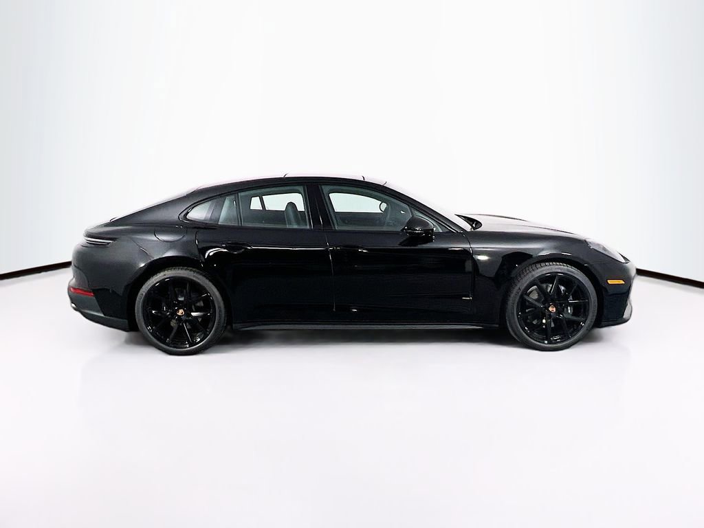 New 2026 Porsche Panamera 4 image 8