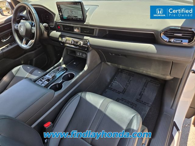 Certified 2025 Honda Pilot Touring image 21