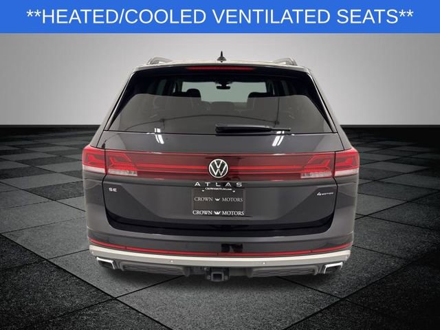 Certified 2025 Volkswagen Atlas Peak Edition SE image 5