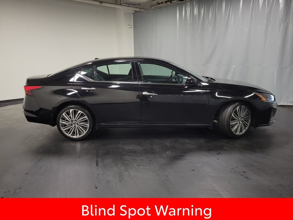 Used 2023 Nissan Altima 2.5 SL AWD/4WD image 9