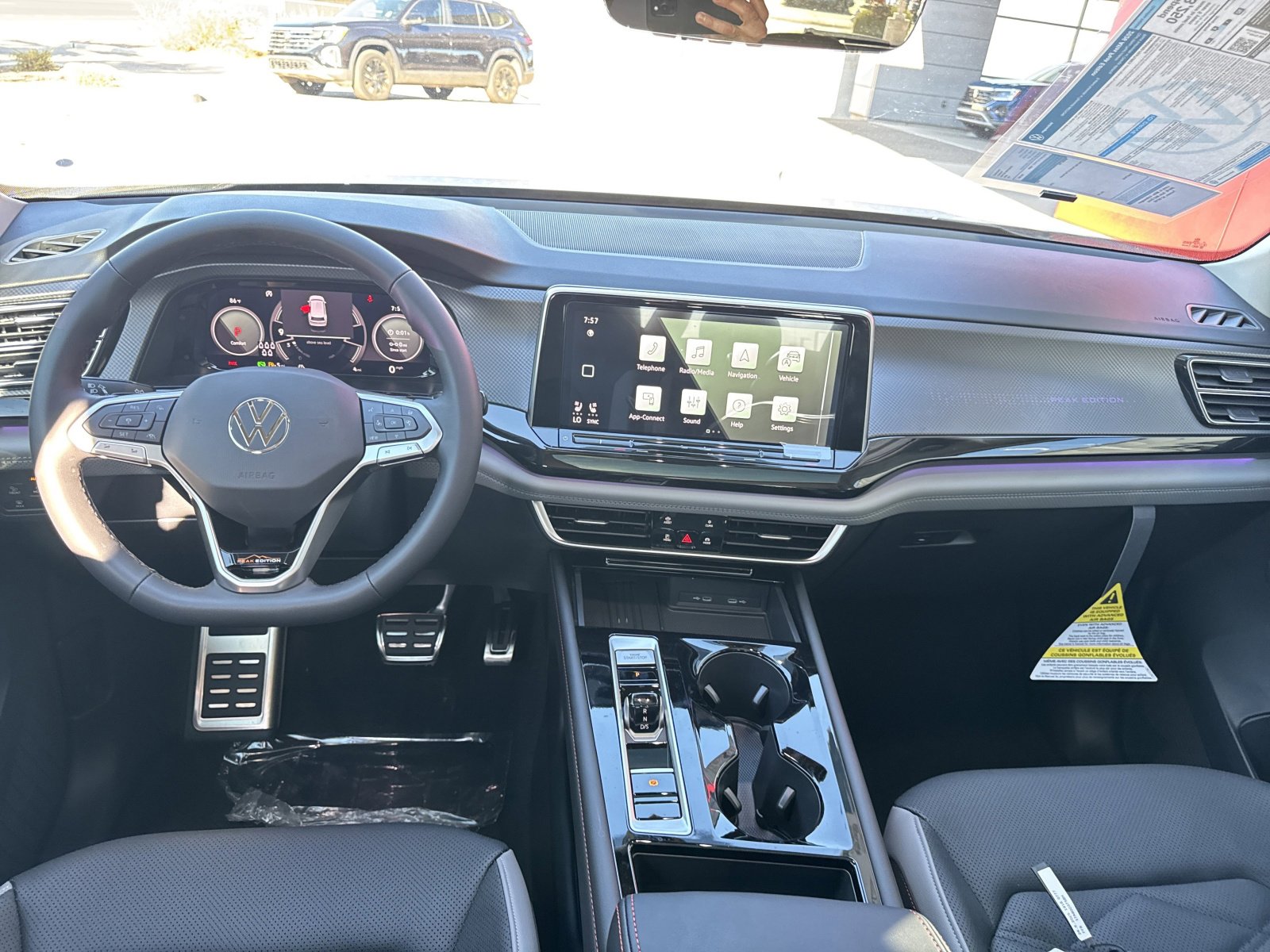 New 2026 Volkswagen Atlas Peak Edition image 21