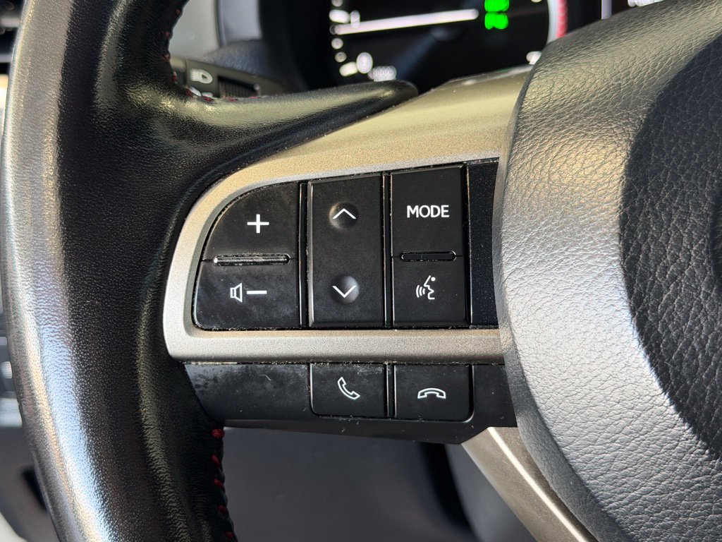 Used 2021 Lexus GX 460 Luxury w/ Sport Design Package AWD/4WD image 25