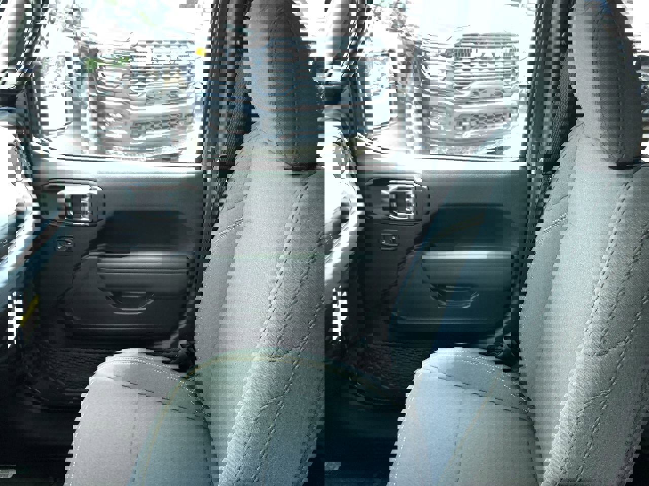 New 2025 Jeep Wrangler Sport S image 30