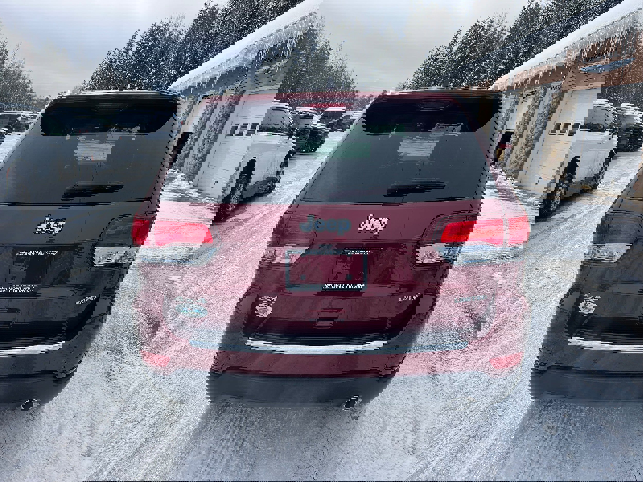 Used 2021 Jeep Grand Cherokee Limited image 6